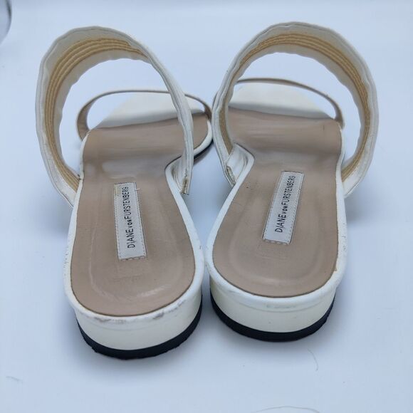 DVF Slide Sandal Low Heel Open Toe White Leather Sz 7 Diane Von Furstenberg - Picture 10 of 15